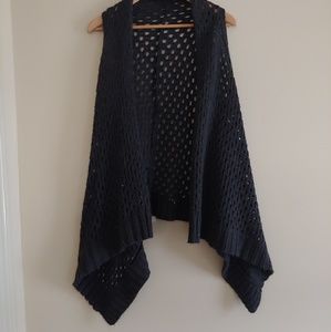 Loose knit long vest